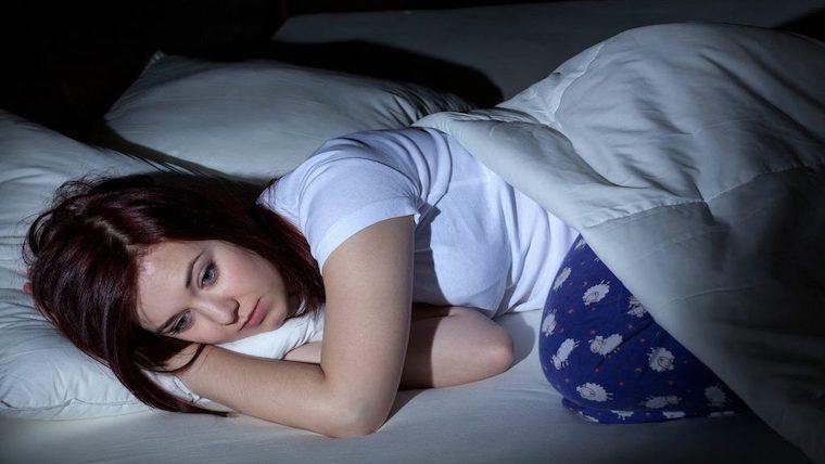 Insomnia: Symptoms, Causes, and Treatments - SleepCosee