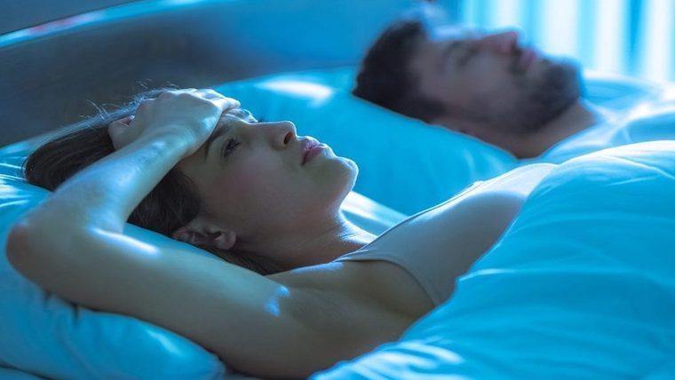 Night Sweats - Causes & Prevention - SleepCosee